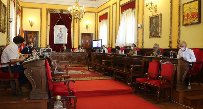 El PSOE del Ayuntamiento de Guadadalajara sí vota contra los indultos