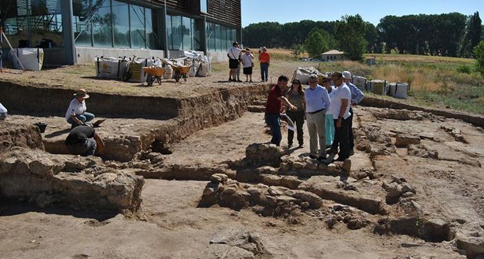 El PSOE lamenta que Parrilla no hable con sus técnicos y esté más preocupado en ir en contra de la Junta para contentar a Prieto 1 El PSOE lamenta que Parrilla no hable con sus técnicos y esté más preocupado en ir en contra de la Junta para contentar a Prieto