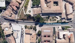 Este martes se retiran los restos de hiedra de los muros del Hospital de Santiago