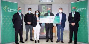 Fundación Eurocaja Rural entrega 7.000 euros a ASPAS Ciudad Real por su proyecto de intermediación laboral en favor de las personas con discapacidad auditiva