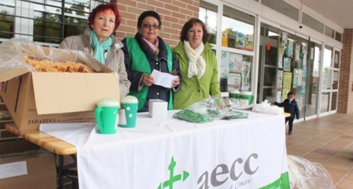La AECC en Cuenca retoma su tradicional cuestación en la calle 1 La AECC en Cuenca retoma su tradicional cuestación en la calle