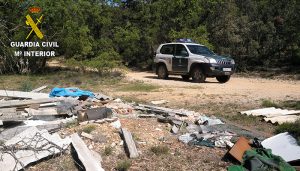 La denuncia de unos ciudadanos acaba con una empresa de Alcalá que tiraba los residuos peligrosos en Guadalajara