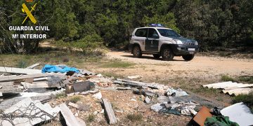 La denuncia de unos ciudadanos acaba con una empresa de Alcalá que tiraba los residuos peligrosos en Guadalajara