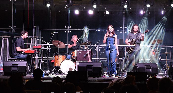 La explosión de Yandrak Jaimaica y la melosidad demaria Yfeu encandilan en Estival Cuenca