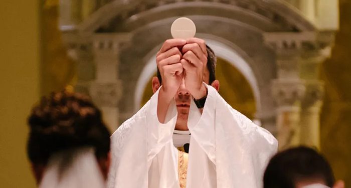 La Guardia Civil alerta sobre una nueva estafa telefónica en la que las víctimas son sacerdotes