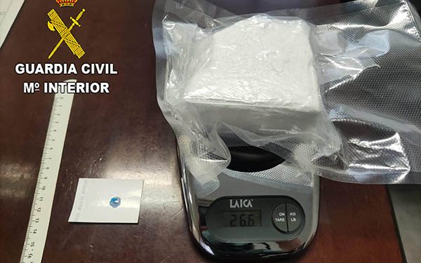 La Guardia Civil detiene a una persona con mucha cocaína a la altura de Torremocha del Campo 1 La Guardia Civil detiene a una persona con mucha cocaína a la altura de Torremocha del Campo
