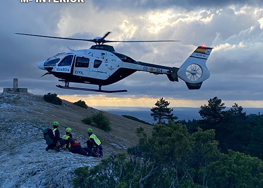 La Guardia Civil rescata una senderista accidentada en el Cerro de San Felipe