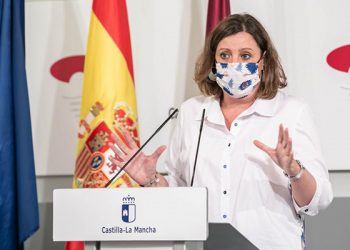 La personas afectadas por ERTE que no recuperen su puesto de trabajo podrán optar a ayudas de la Junta de entre 300 y 400 euros 1 La personas afectadas por ERTE que no recuperen su puesto de trabajo podrán optar a ayudas de la Junta de entre 300 y 400 euros