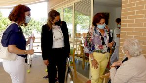 La vivienda tutelada de El Casar retoma la normalidad los mayores no residentes ya pueden ir a comer allí