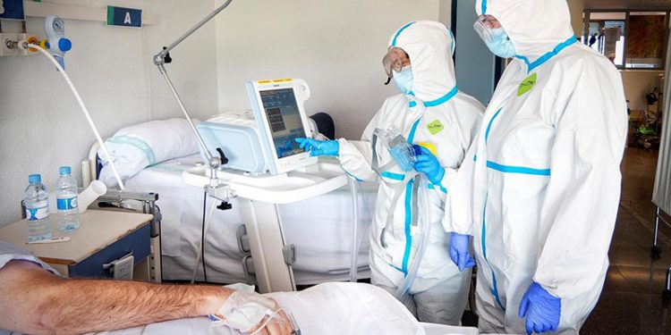 Martes 1 de junio: El fin de semana deja 131 nuevos contagios en Guadalajara y 48 en Cuenca..., y ningún fallecido 1 Martes 1 de junio El fin de semana deja 131 nuevos contagios en Guadalajara y 48 en Cuenca..., y ningún fallecido