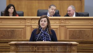 Martínez pide al Gobierno que reconsidere su veto a bajar el IVA al sector de la imagen personal, “no puede ahondar más en la crisis de los empresarios y autónomos”