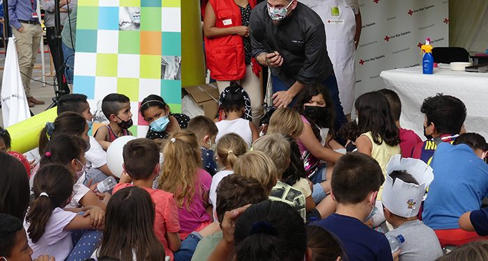 Más de 170 niños aprenden cocina saludable y divertida en Super Chef con Jesús Segura 1 Más de 170 niños aprenden cocina saludable y divertida en Super Chef con Jesús Segura