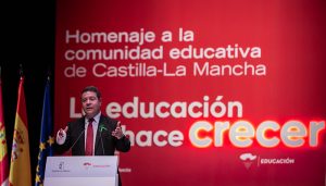 Page anuncia la aprobación de una nueva Oferta Pública de Empleo para el próximo curso escolar de 1.175 plazas