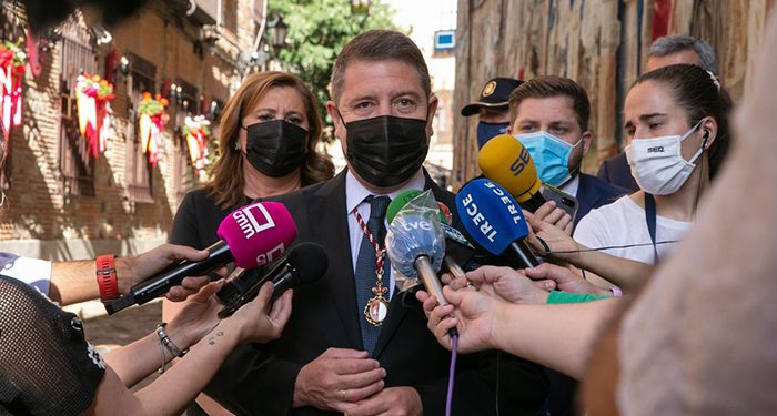 Page recuerda, en el día de Corpus Christi, a todas aquellas personas que, con su trabajo, “han puesto pie en pared al virus” 1 Page recuerda, en el día de Corpus Christi, a todas aquellas personas que, con su trabajo, “han puesto pie en pared al virus”