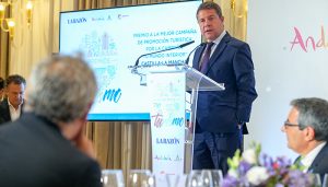 Page se muestra optimista con la pronta recuperación del sector turístico y destaca la “corresponsabilidad” del país durante la pandemia