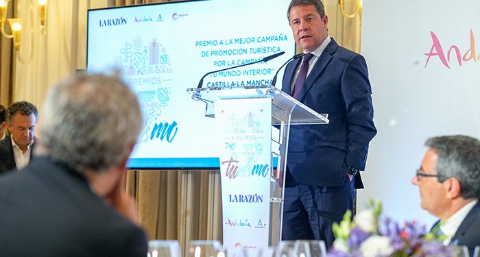 Page se muestra optimista con la pronta recuperación del sector turístico y destaca la “corresponsabilidad” del país durante la pandemia