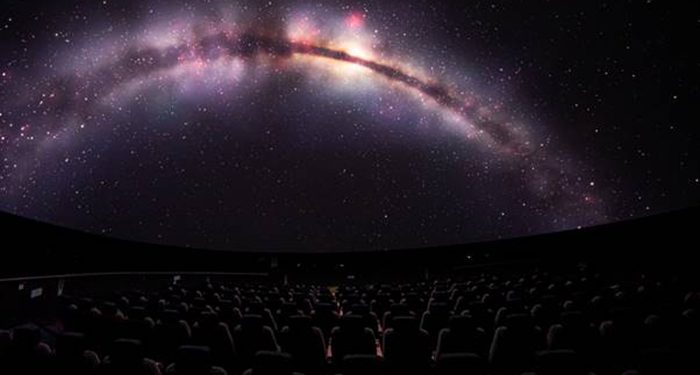 Sony ayuda al centro La Coupole Planetarium a convertirse en el primer planetario del mundo con tecnología 10K en 3D