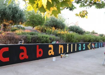 Un nuevo mural reivindica la diversidad en Cabanillas