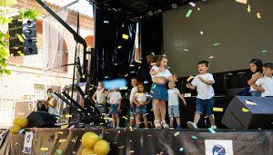 Una granja móvil y la fiesta de graduación, divertido fin de curso en el Colegio Ciudad de Capadocia de Trillo