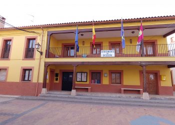 Las macrogranjas a debate en Gascueña