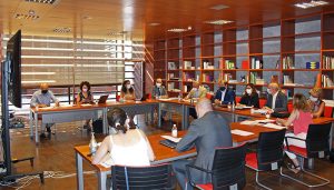 El Consejo de Salud de CLM aborda la Estrategia Regional Frente a la Despoblación en el ámbito sanitario 2 El Consejo de Salud de CLM aborda la Estrategia Regional Frente a la Despoblación en el ámbito sanitario