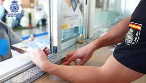 La Policía Nacional ya dispone de centros oficiales de sellado de la credencial de peregrino en Guadalajara