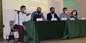 La UCLM celebra en Tragacete un curso de verano sobre reto demográfico y transición ecológica