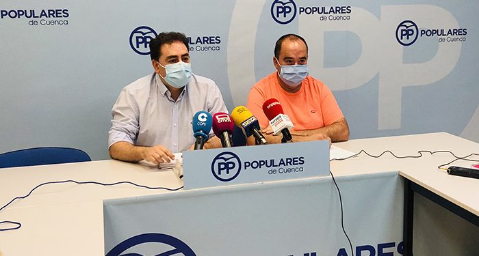 Los alcaldes de Huete y Carboneras insiste en que Adif no puede liberar terrenos a cambio de cerrar el tren