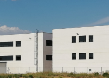Page inaugura las nuevas viviendas de mayores de Torrubia del Campo y visita las obras del IESO ‘Luisa Sigea’ de Tarancón