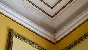 El Pleno del Ayuntamiento de Guadalajara se traslada al centro social de Los Valles durante cinco meses