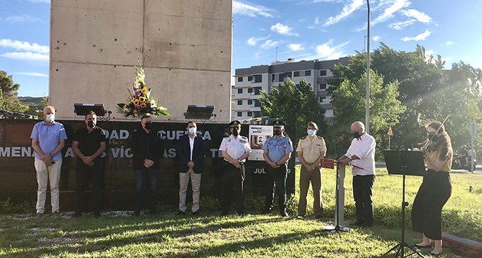 El Ayuntamiento de Cuenca recuerda a las víctimas del terrorismo en el aniversario del asesinato de Miguel Ángel Blanco