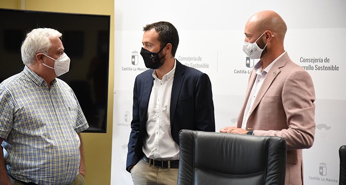 El Gobierno regional convoca ayudas de 275.000 euros para asociaciones de protección de derechos de las personas consumidoras y el desarrollo de proyectos de consumo responsable 1 El Gobierno regional convoca ayudas de 275.000 euros para asociaciones de protección de derechos de las personas consumidoras y el desarrollo de proyectos de consumo responsable