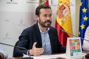 El Gobierno regional y la dirección de Geacam aprueban mejoras laborales que benefician y dan estabilidad a unos 460 trabajadores