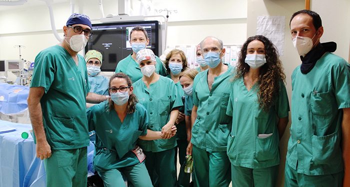 El Hospital de Guadalajara amplía su cartera de servicios en Hemodinámica al incorporar técnicas que sustituyen la cirugía abierta para el implante de válvulas