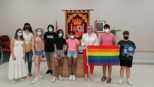 Entregados los premios del concurso de TikTok organizado en Villanueva de la Torre para promover la tolerancia y respeto hacia el colectivo LGTBIQ+