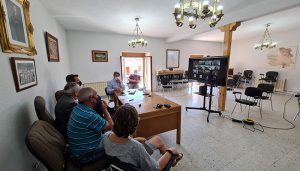 Fundación La Caixa impulsa el proyecto de Aulas Conectadas en diez pueblos de la sierra norte de Guadalajara para luchar contra la despoblación