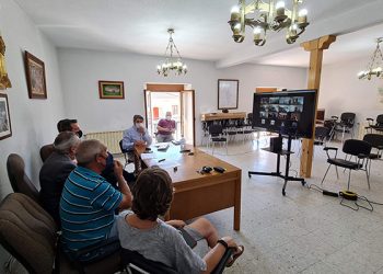 Fundación La Caixa impulsa el proyecto de Aulas Conectadas en diez pueblos de la sierra norte de Guadalajara para luchar contra la despoblación