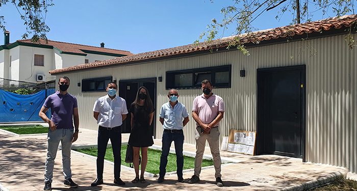 La Diputación de Cuenca y el Ayuntamiento de Campillo invierten 100.000 euros en los vestuarios de la piscina 1 La Diputación de Cuenca y el Ayuntamiento de Campillo invierten 100.000 euros en los vestuarios de la piscina