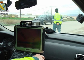 La Guardia Civil de Cuenca detiene a una persona que conducía un turismo a 224 km/h en la AP-36