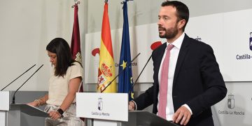 La Junta abre la convocatoria del Plan MOVES III para incentivar la adquisición de vehículos eléctricos y la implantación de puntos de recarga con 17,2 millones de euros