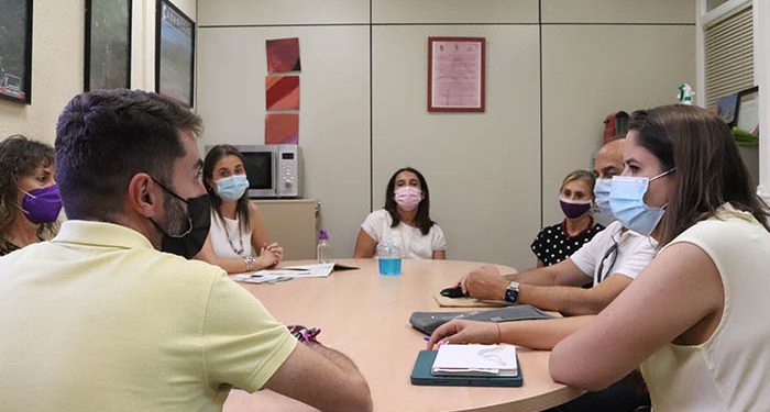 La nueva delegada provincial de Igualdad cursó visita al Centro de la Mujer de Cabanillas