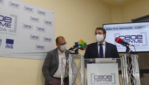 La patronal conquense presenta su plan de movilidad y advierte que no se trata de quitar los raíles a cambio de nada