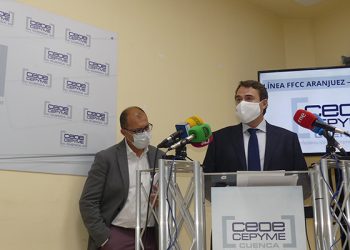 La patronal conquense presenta su plan de movilidad y advierte que no se trata de «quitar los raíles a cambio de nada»