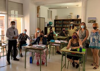 Ocho alumnos trabajadores se forman en Sacedón sobre Atención sociosanitaria a personas dependientes en instituciones sociales