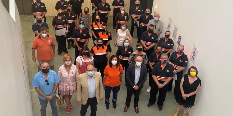 p1fb6nqmrrtfvk4sbec1jg8152j4