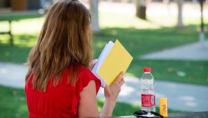 Sanidad ofrece recomendaciones para hacer frente a las altas temperaturas durante los meses de verano