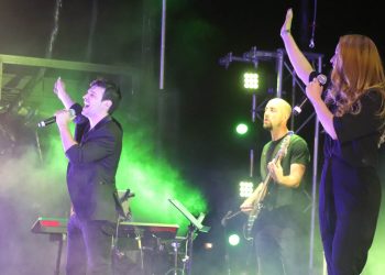 Más de 700 espectadores disfrutaron del magnífico concierto tributo ofrecido por Fran Valenzuela en Cabanillas del Campo 1 Más de 700 espectadores disfrutaron del magnífico concierto tributo ofrecido por Fran Valenzuela en Cabanillas del Campo
