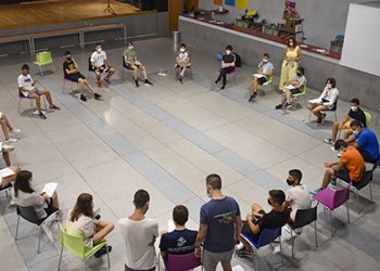 Un centenar de jóvenes han pasado por la iniciativa DiverTYCE durante el mes de julio, disfrutando de numerosos talleres y excursiones