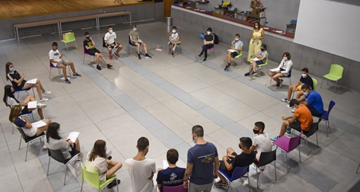 Un centenar de jóvenes han pasado por la iniciativa DiverTYCE durante el mes de julio, disfrutando de numerosos talleres y excursiones