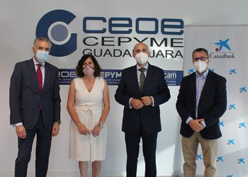 CaixaBank y CEOE-CEPYME Guadalajara renuevan su convenio de colaboración